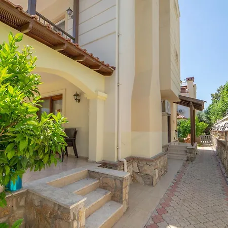 Villa Chic With Pool And Garden 9 Min To Beach Fethiye