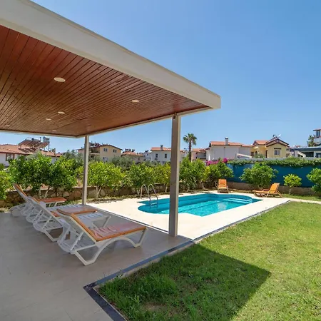 Villa Chic With Pool And Garden 9 Min To Beach Fethiye